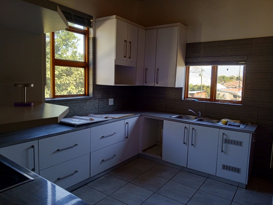 3 Bedroom Property for Sale in Cambridge Eastern Cape